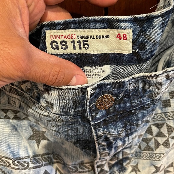 Short - Picture 2 of 3